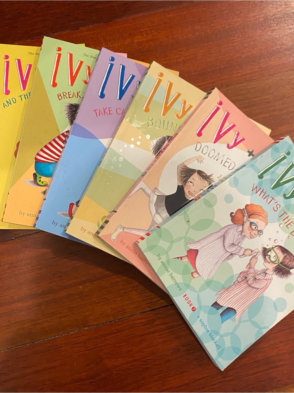 Ivy & Bean Book Lot 1-7